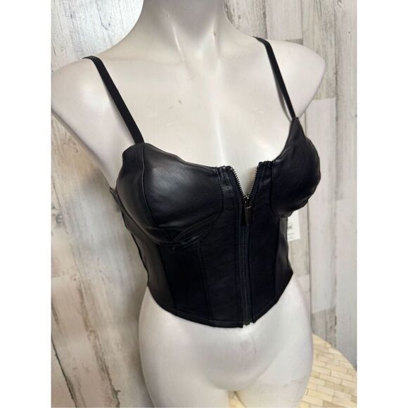 Faux leather black corset crop top - Picture 4 of 8